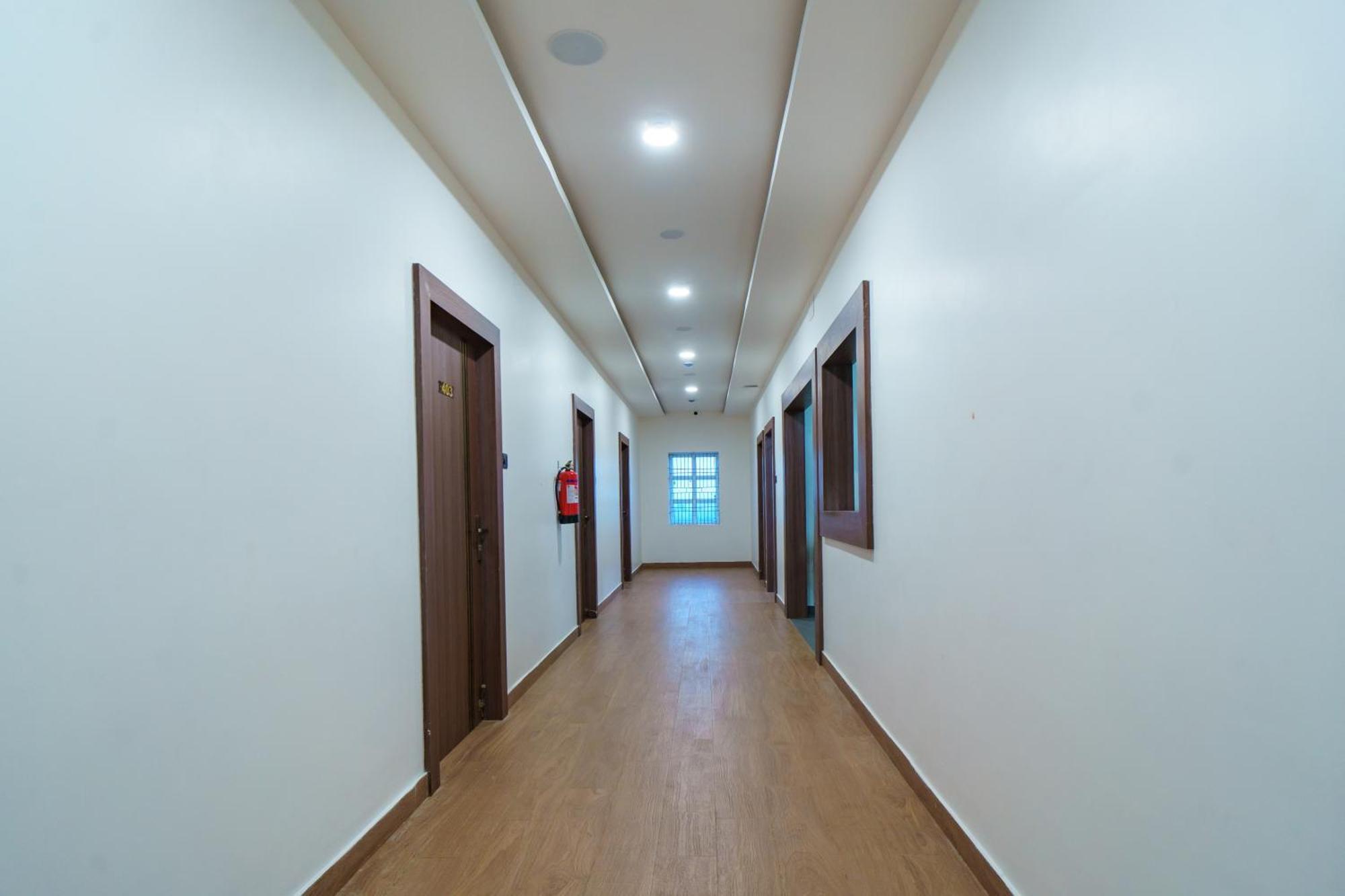 Satyabhama Inn Pathara Ngoại thất bức ảnh